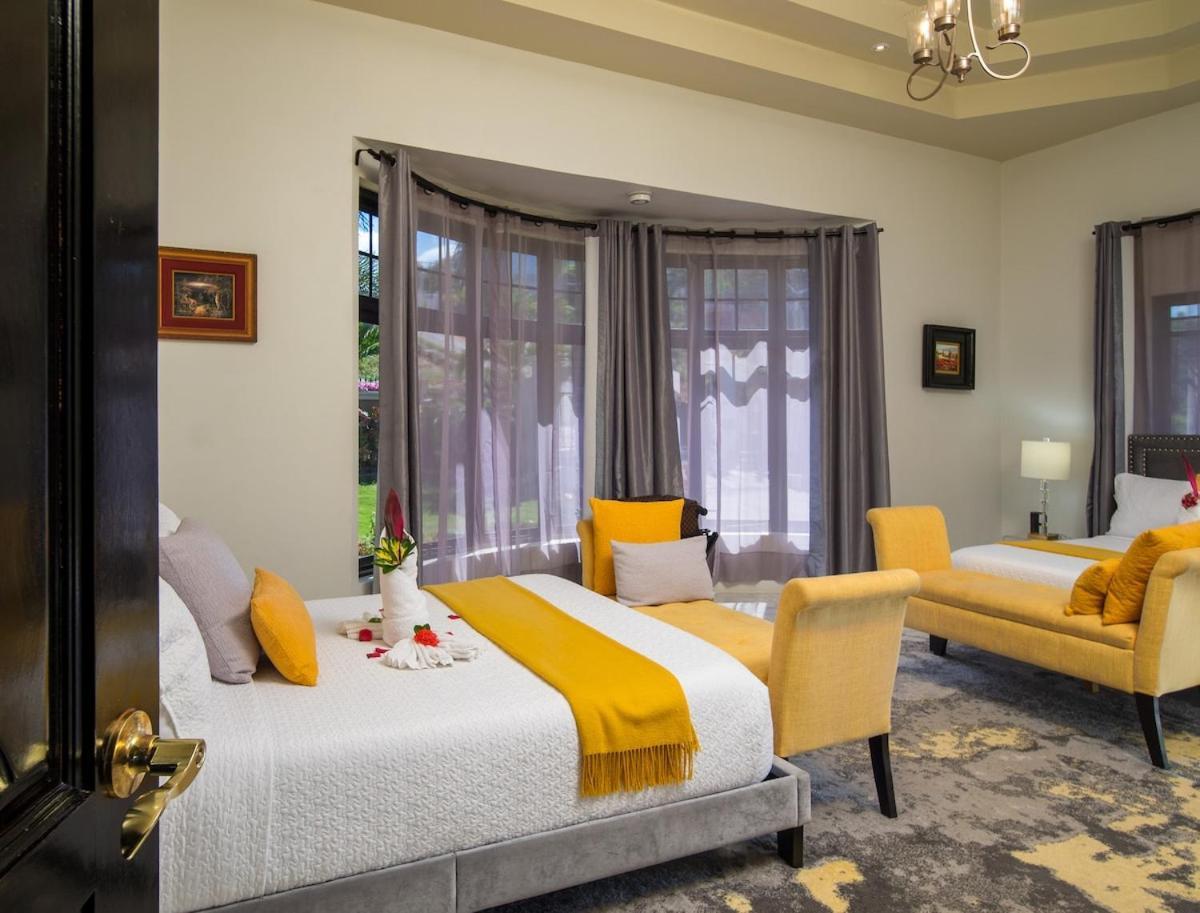 Villa Mimosa Jamaica Exclusive Luxury Stay- Resort Vibe ดิสคัฟเวอรีเบย์ ภายนอก รูปภาพ